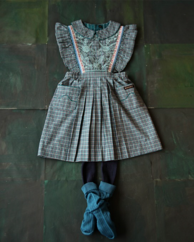 Apron dress with embroidery_Small blue check_W21RESBC
